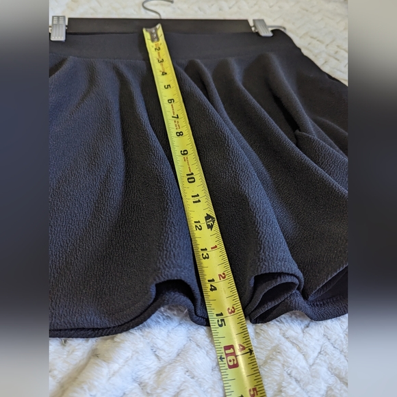 Black Midi Flared Stretch Party Skirt s: XS - Picture 6 of 6